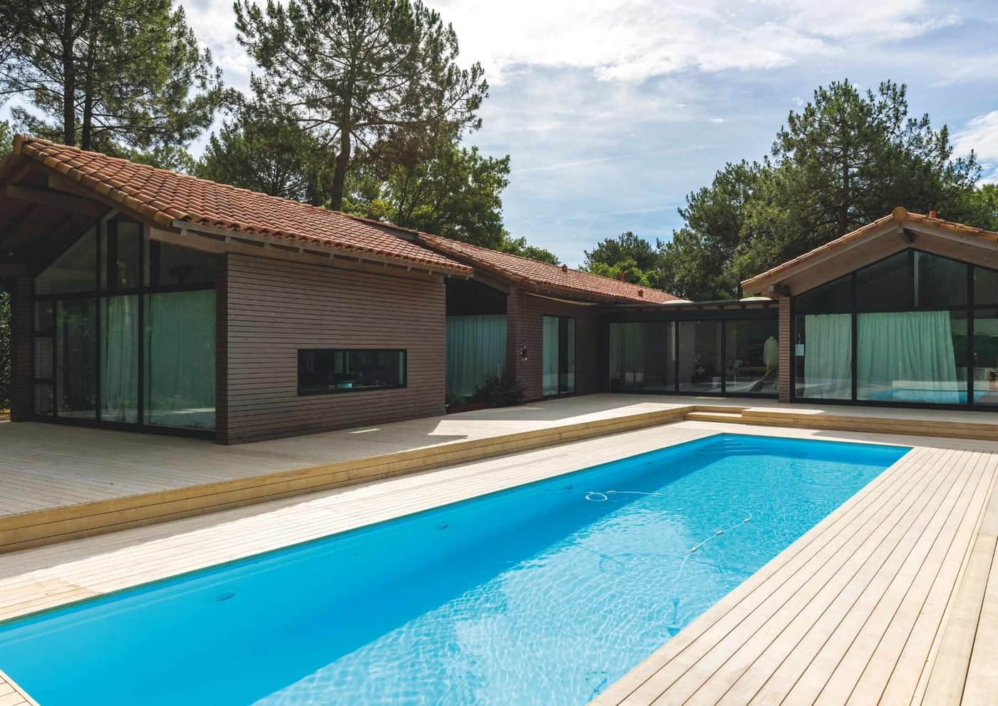 An Accoya terrace in the south of Landes