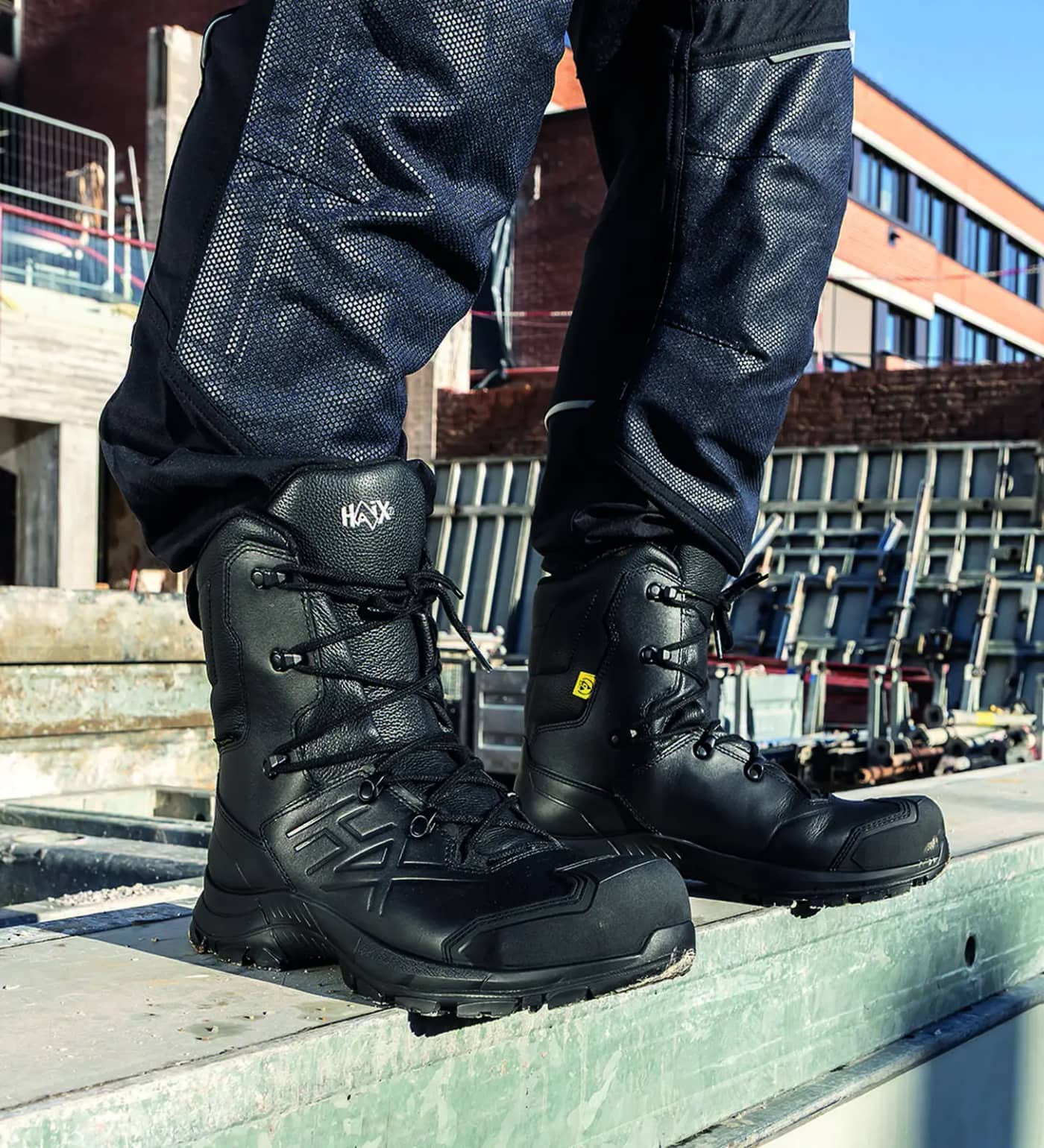 HAIX combines shoes and socks to face intense heat
